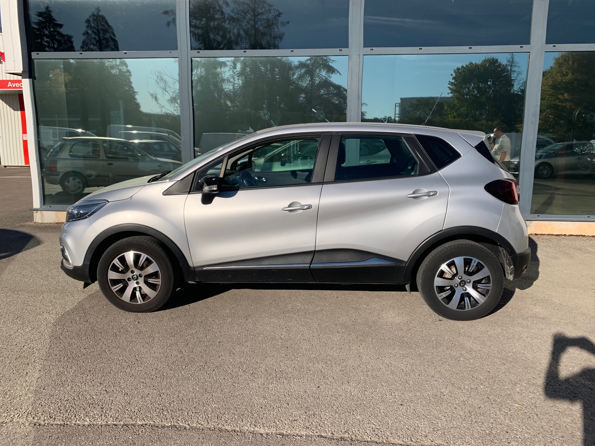 Renault CAPTUR 1.5 DCI 90 BUSINESS occasion Dijon - photo 6